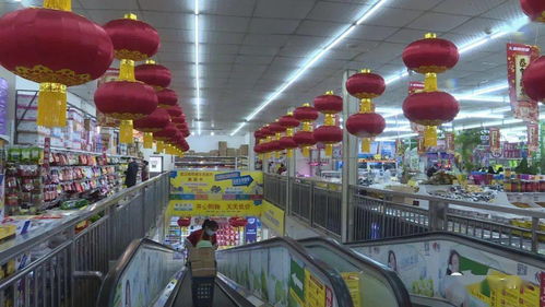 岷縣 年味漸濃防疫不松，二手日用百貨開辟新銷路